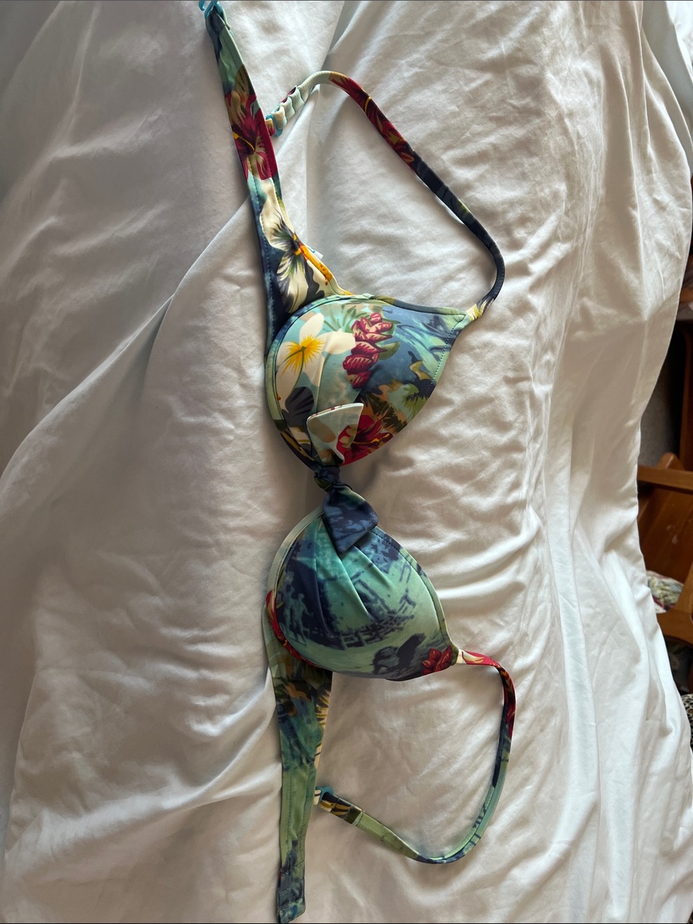 Jams World Vintage Push Up Bikini Top Tropical Floral Hula Beach